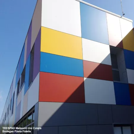 Trespa® Meteon® Duo Uni Colours | Revestimiento madera composite