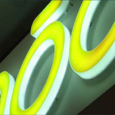 ALTUGLAS™ Colada Bloque Difuso LED System